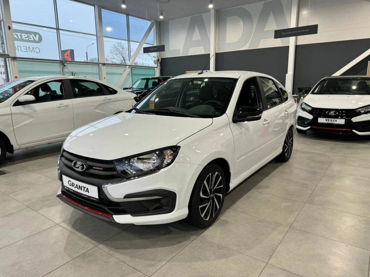 Lada Granta Sport Лифтбек в ваш город - фото №2